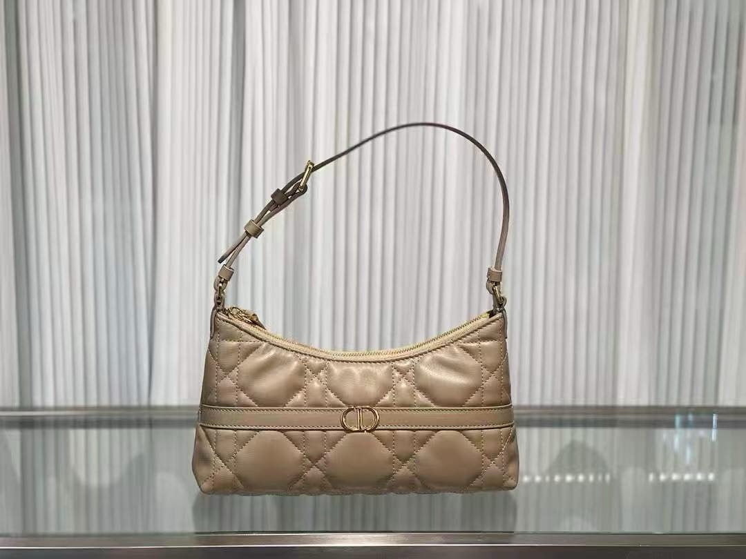 D collection- Lame skin shoulder bag