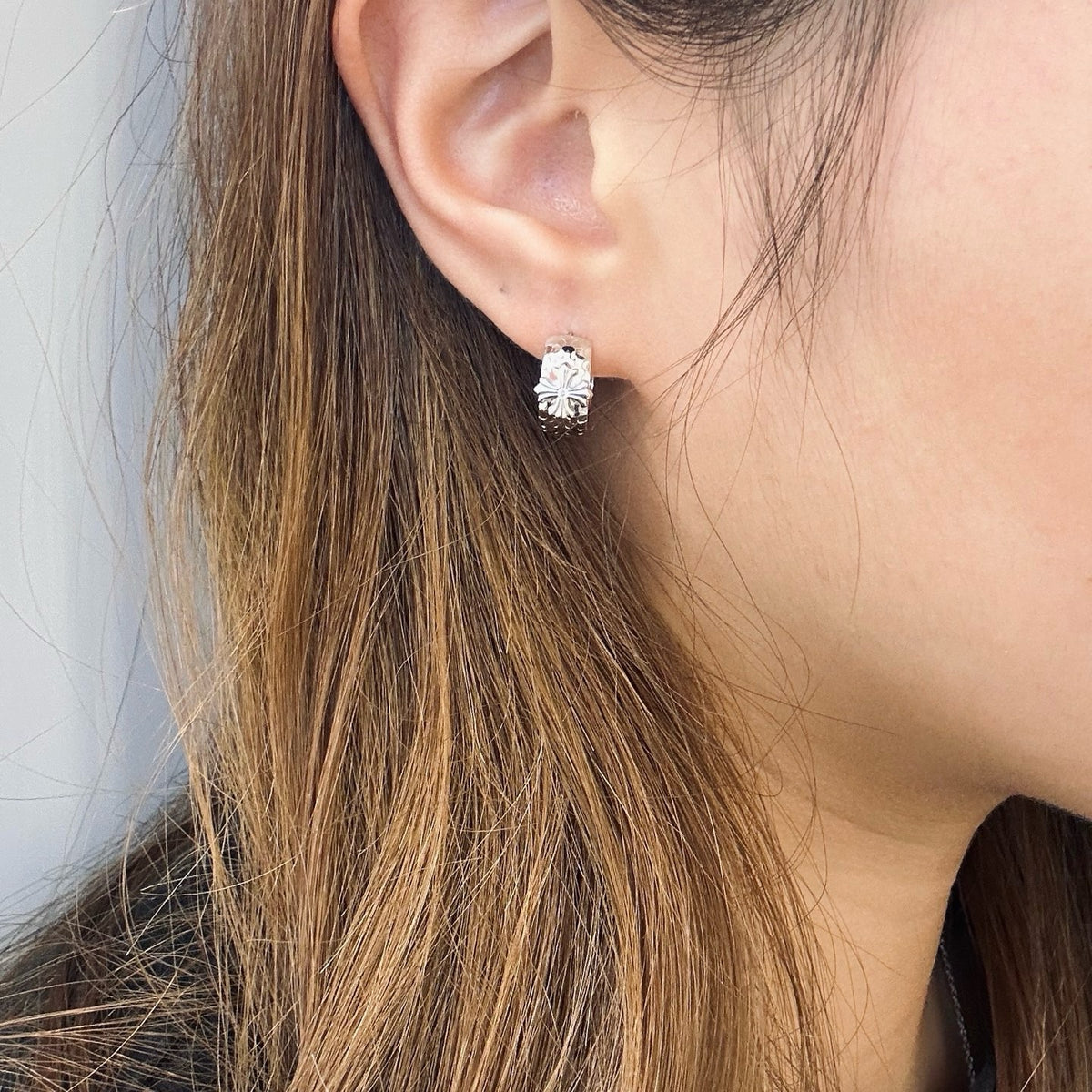 925 Sliver Earrings 碎碎冰十字耳釘