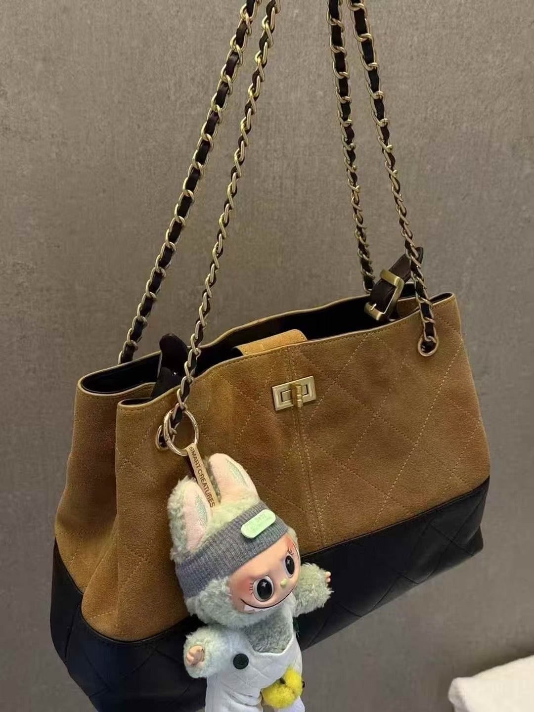 CC style- Hobo Tote
