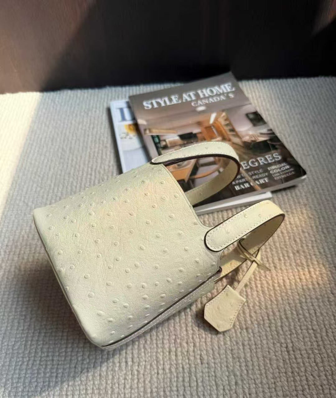 H Collection- Mini Ostrich Piction 14 cm