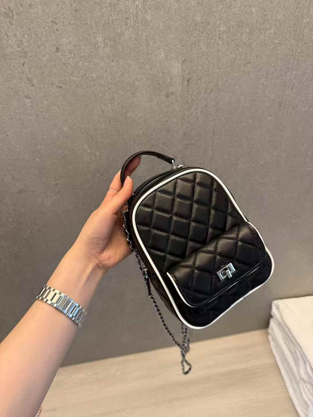 CC style - Leather 小書包 backpack