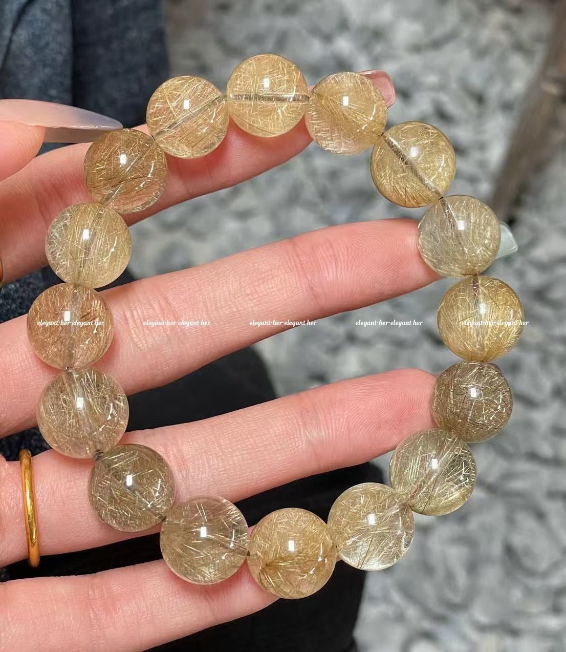 Crystal- 頂級極品金髮晶