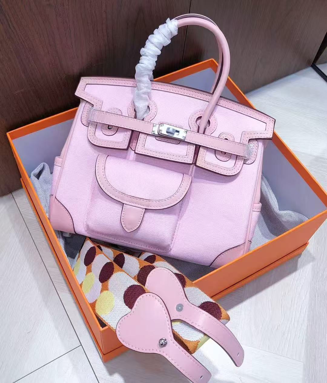 H collection- Cargo