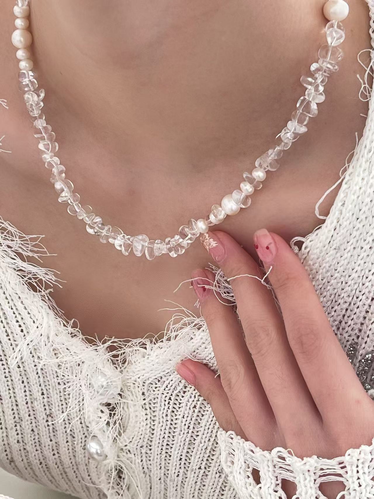 Crystal- White crystal pearl necklace