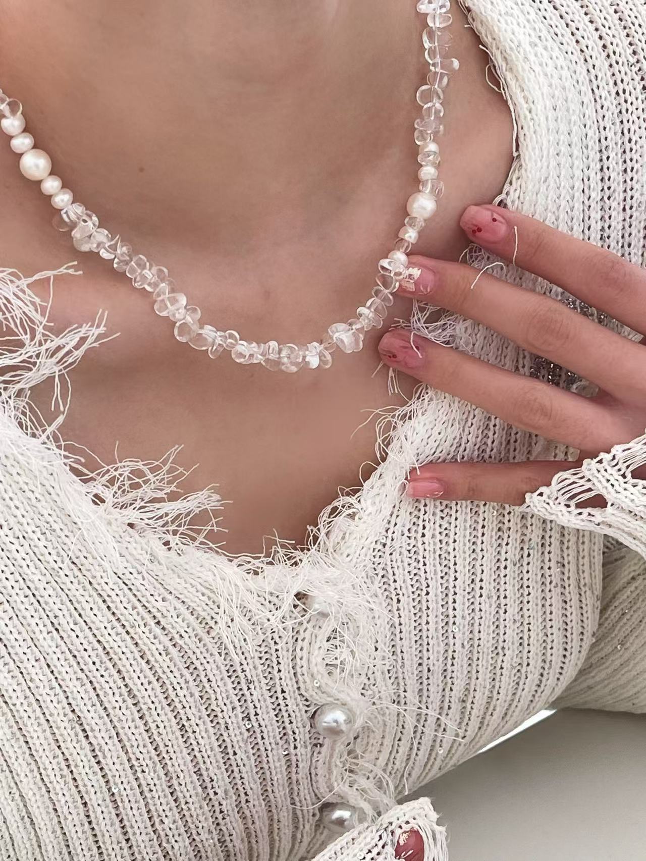 Crystal- White crystal pearl necklace