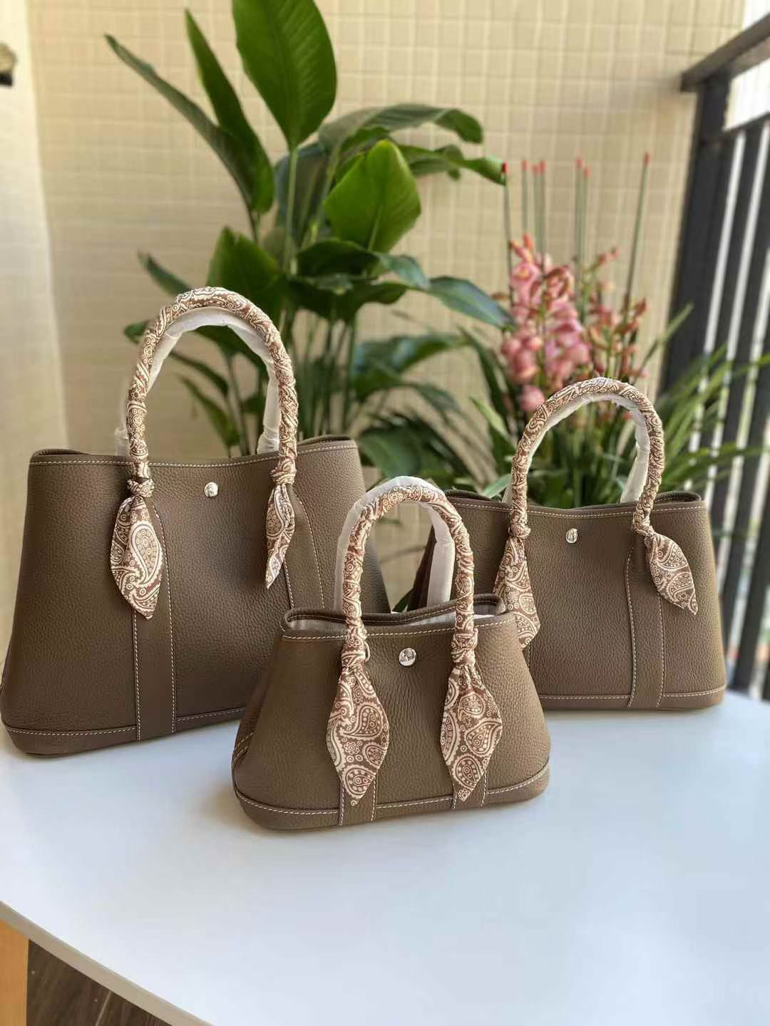 H collection- Leather GP