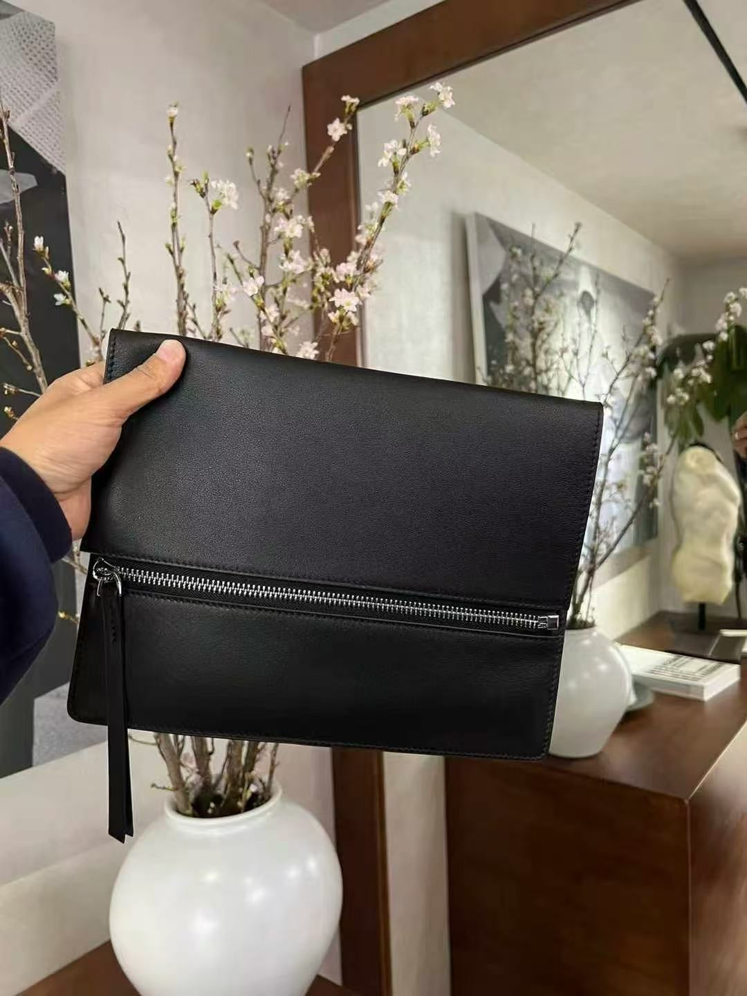 Leather table / notebook case