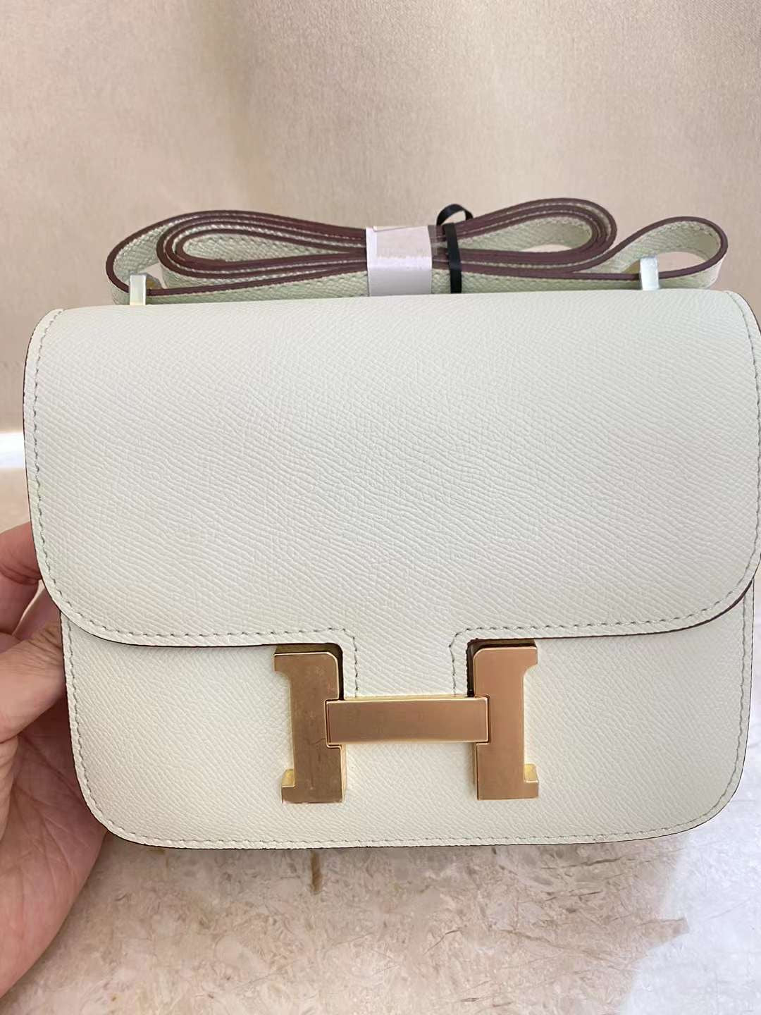 H Collection - Korea made con con 19cm