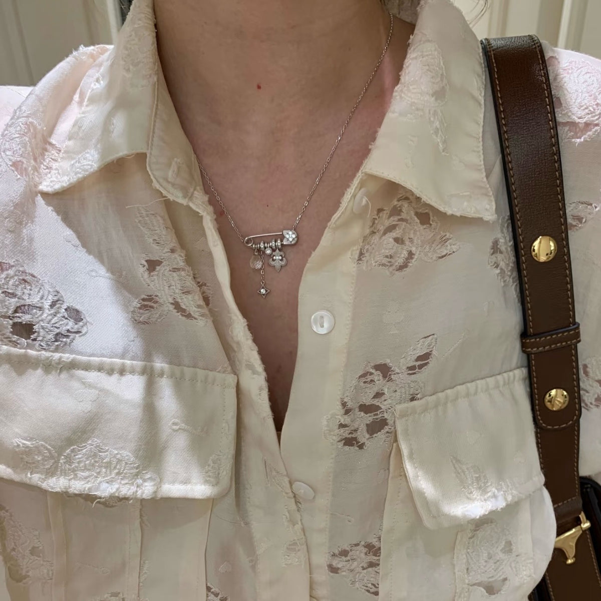 925 Sliver Necklace 鳶尾別針流蘇項鍊