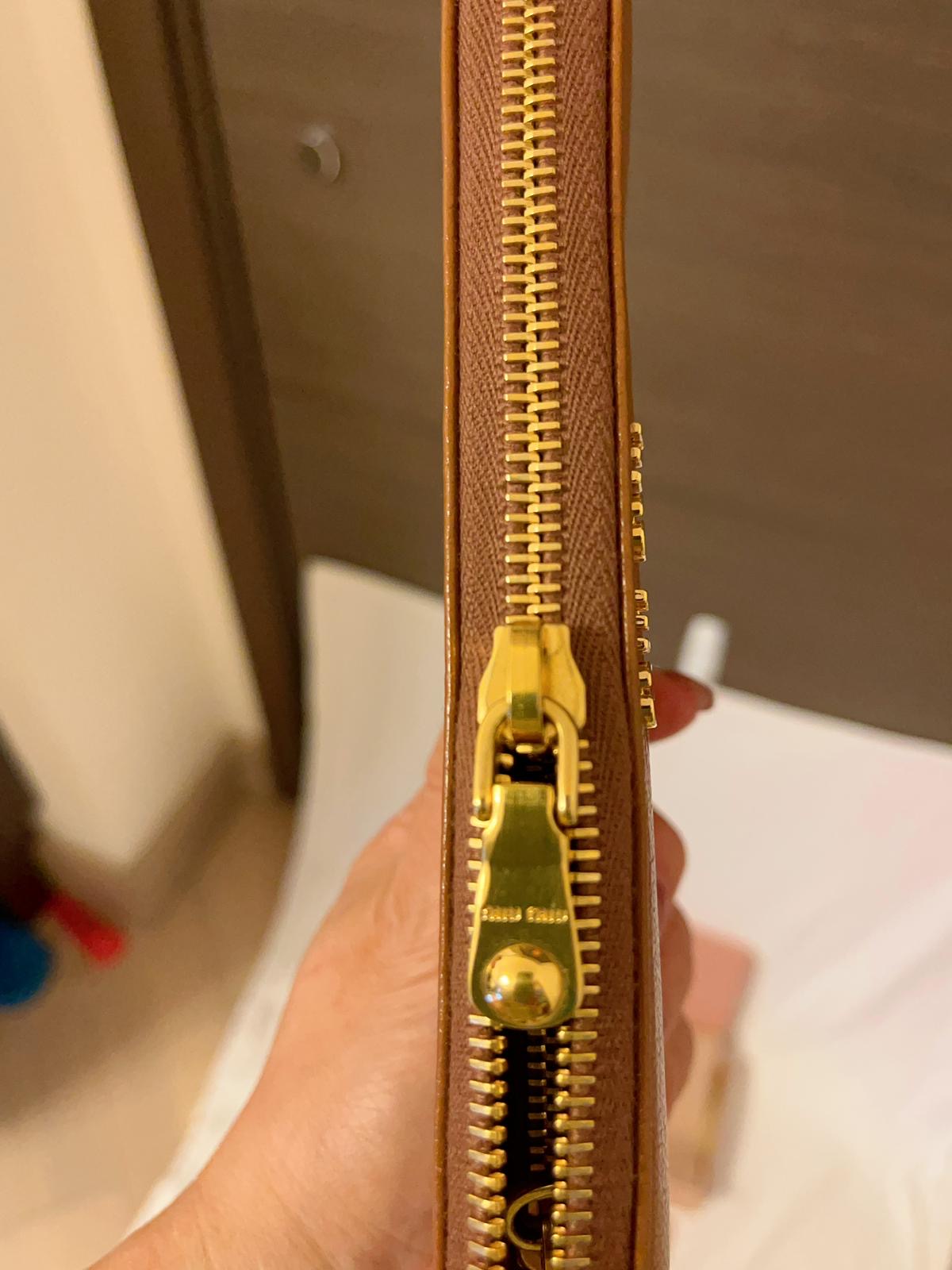 Japan Vintage- MiuMiu wallet