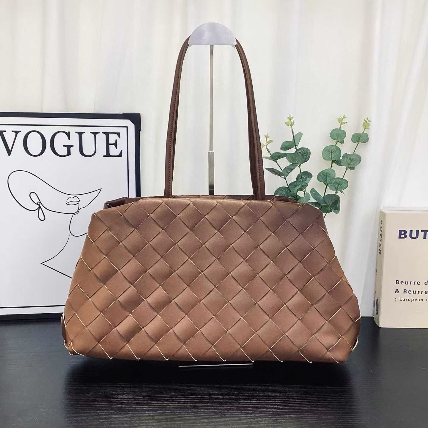 BV collection- Hop bag