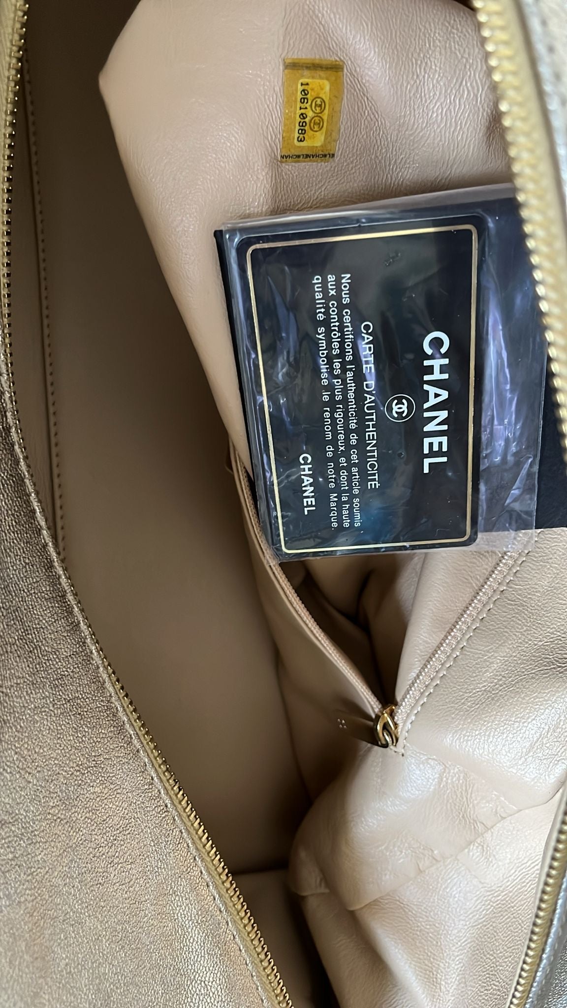 Japan Vintage - CHANEL 金銀色保齡球袋