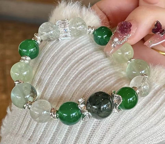 Crystal- 葡萄石/綠螢石/綠阿塞/綠發晶/綠瑪瑙山手鍊 10-12mm
Prehnite/Green Fluorite/Green Ase/Green Rutilated Quartz/Green Agate Mountain Bracelet