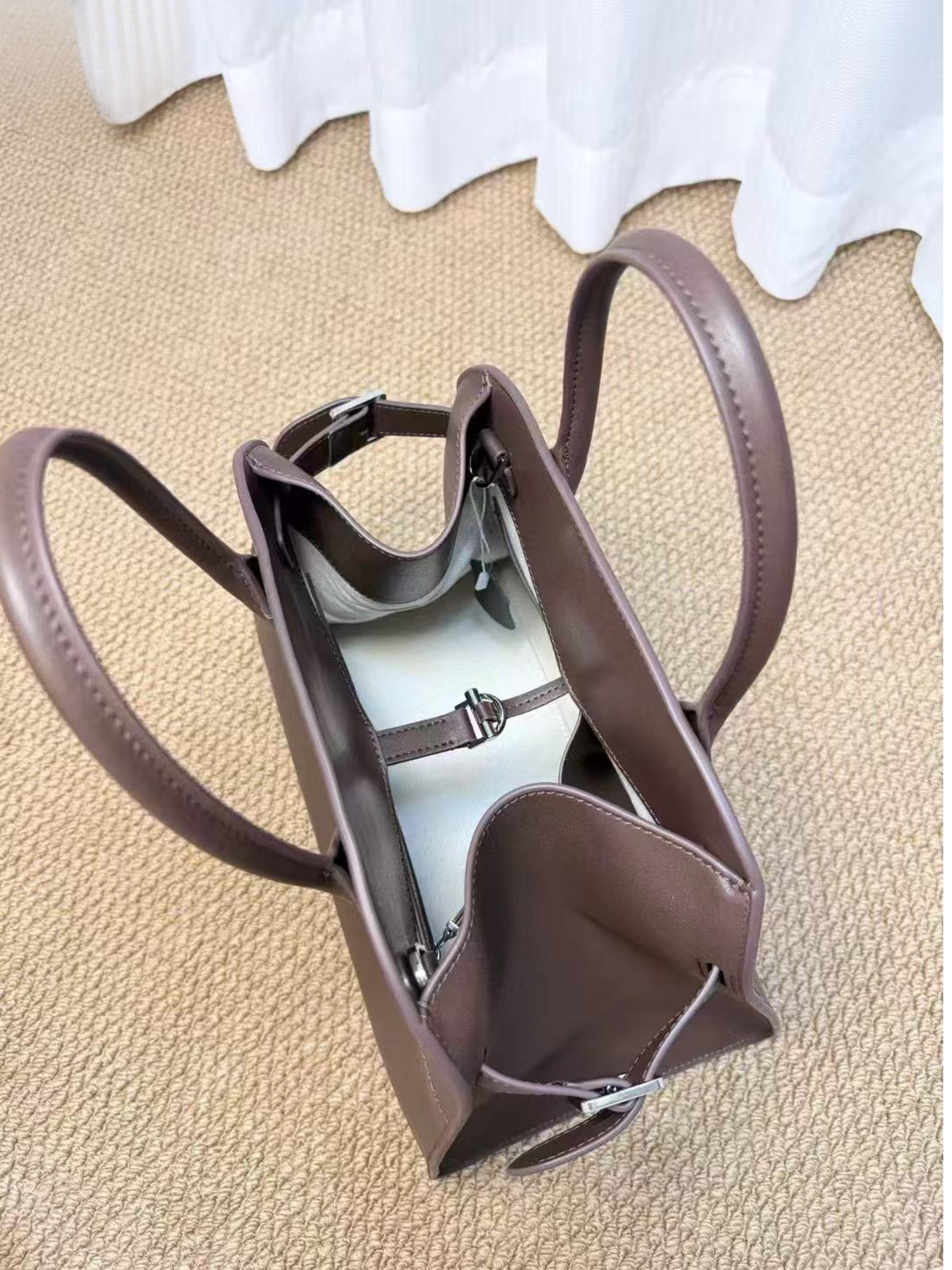Korea made -Row Tote