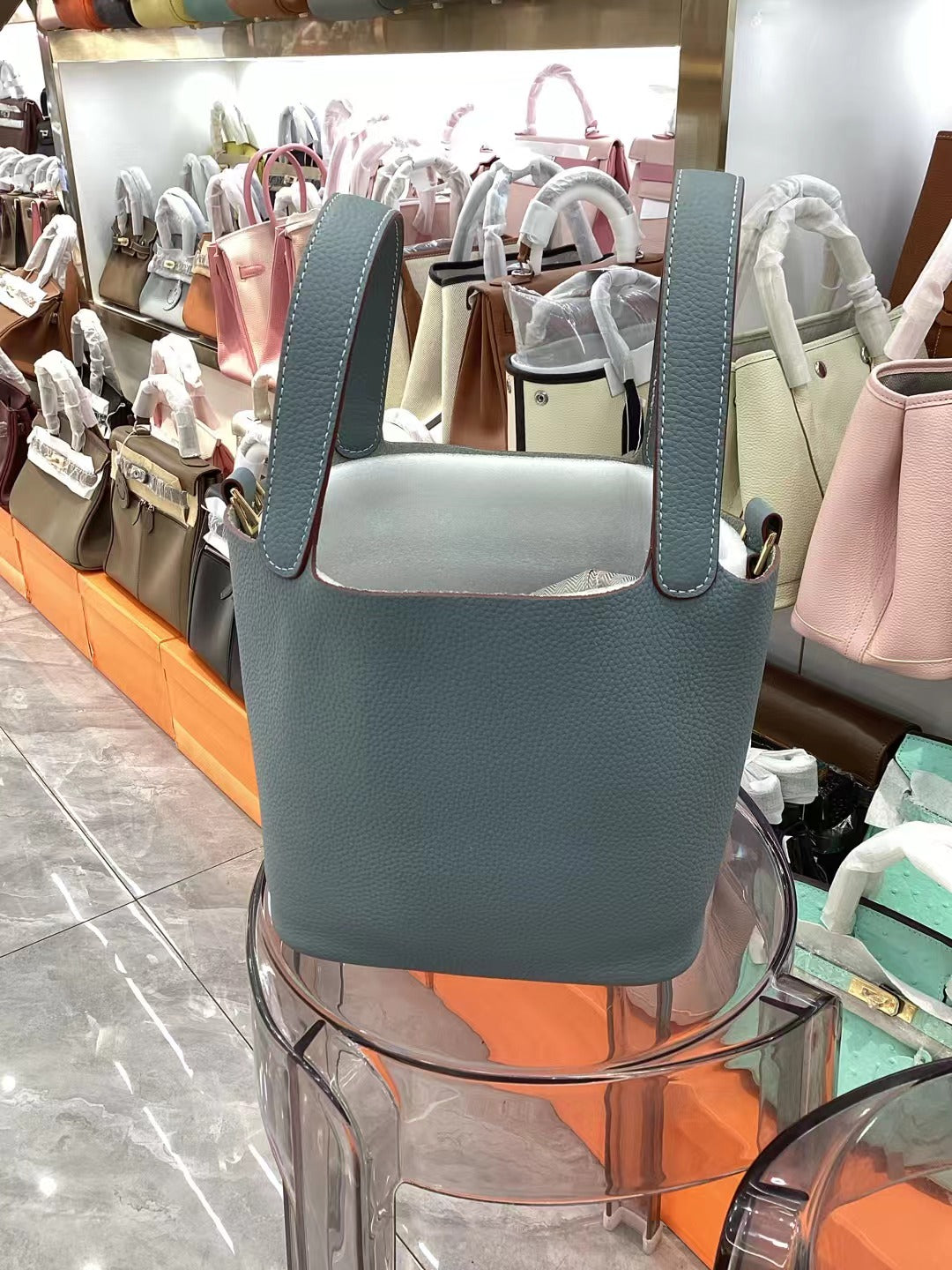 H collection- Korea Bucket Bag