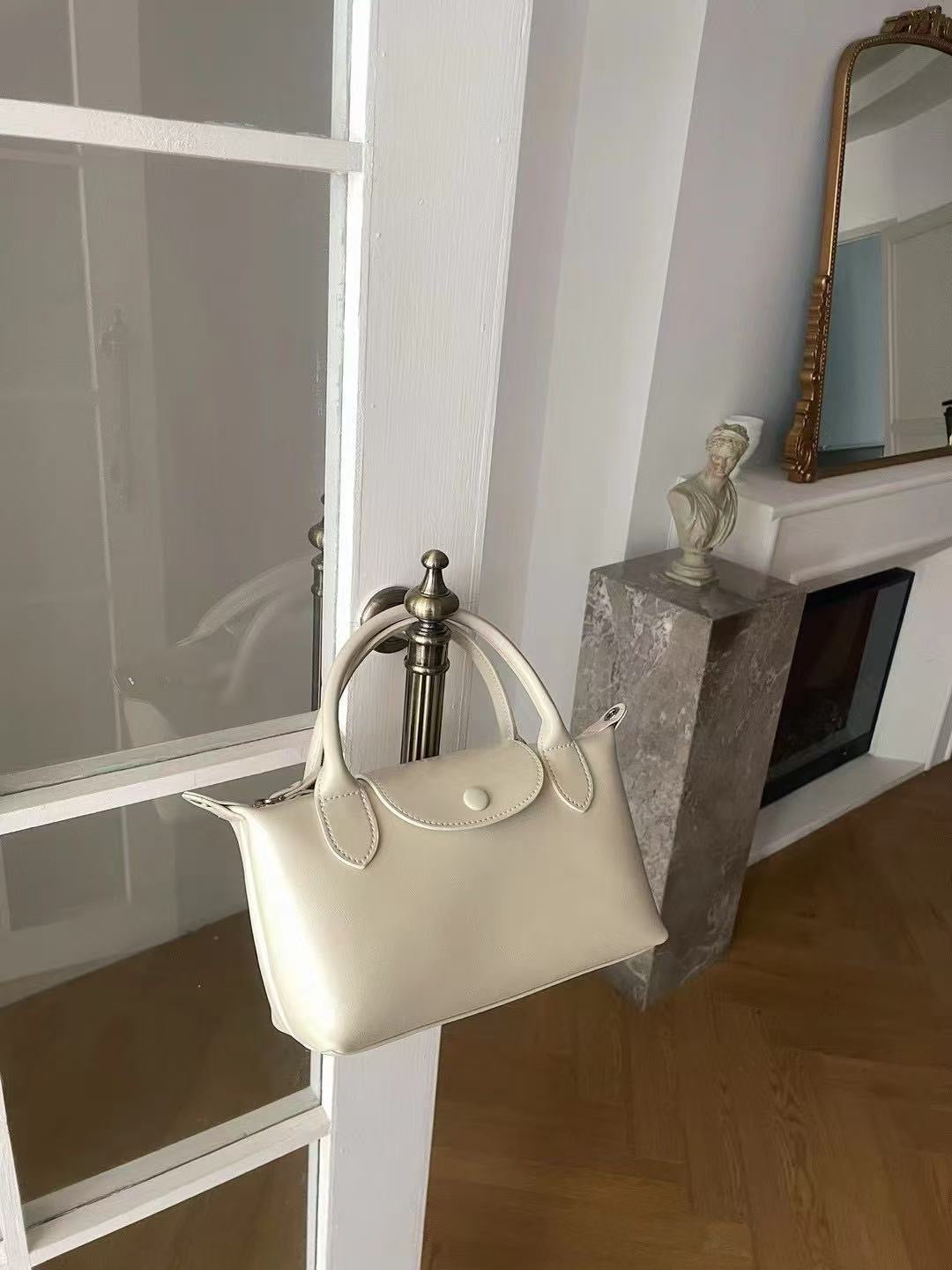 Korea product- Leather Dumping bag