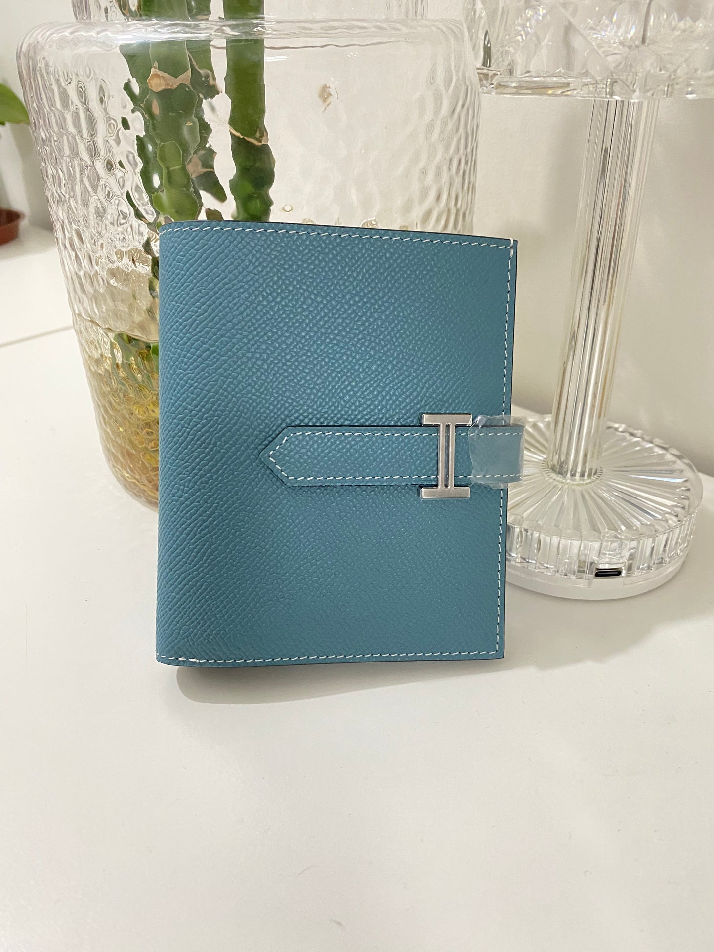 H collection- Short wallet