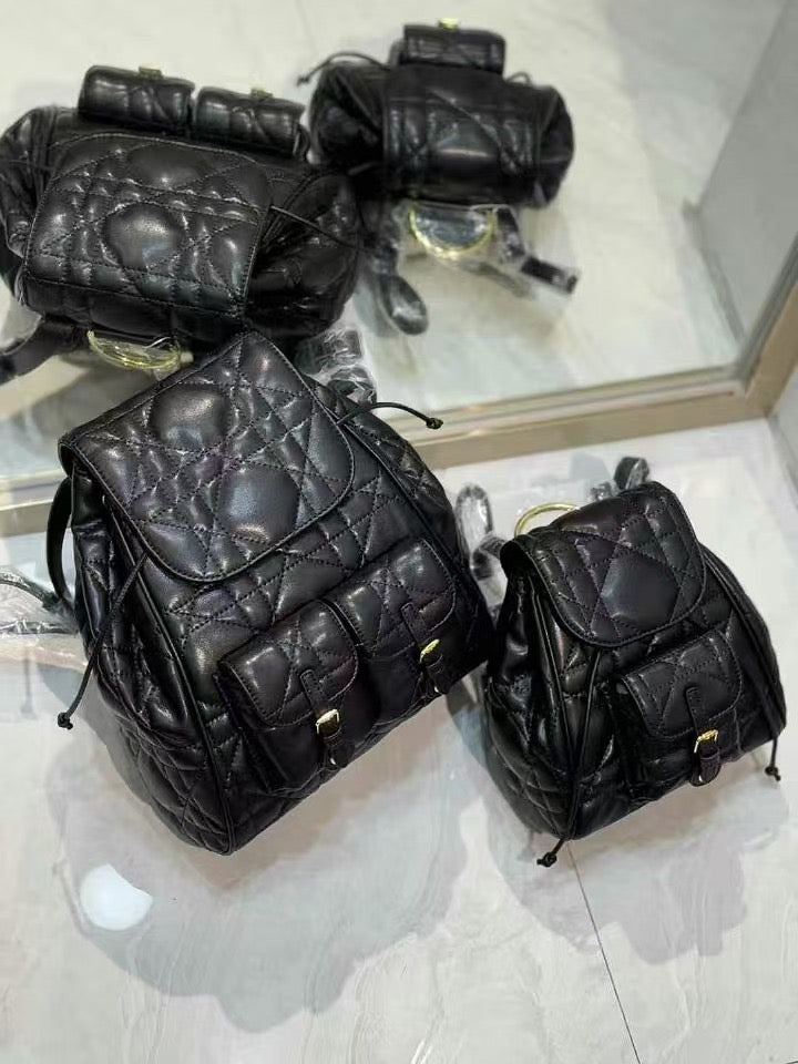 D collection- Lamb 🐑 skin backpack