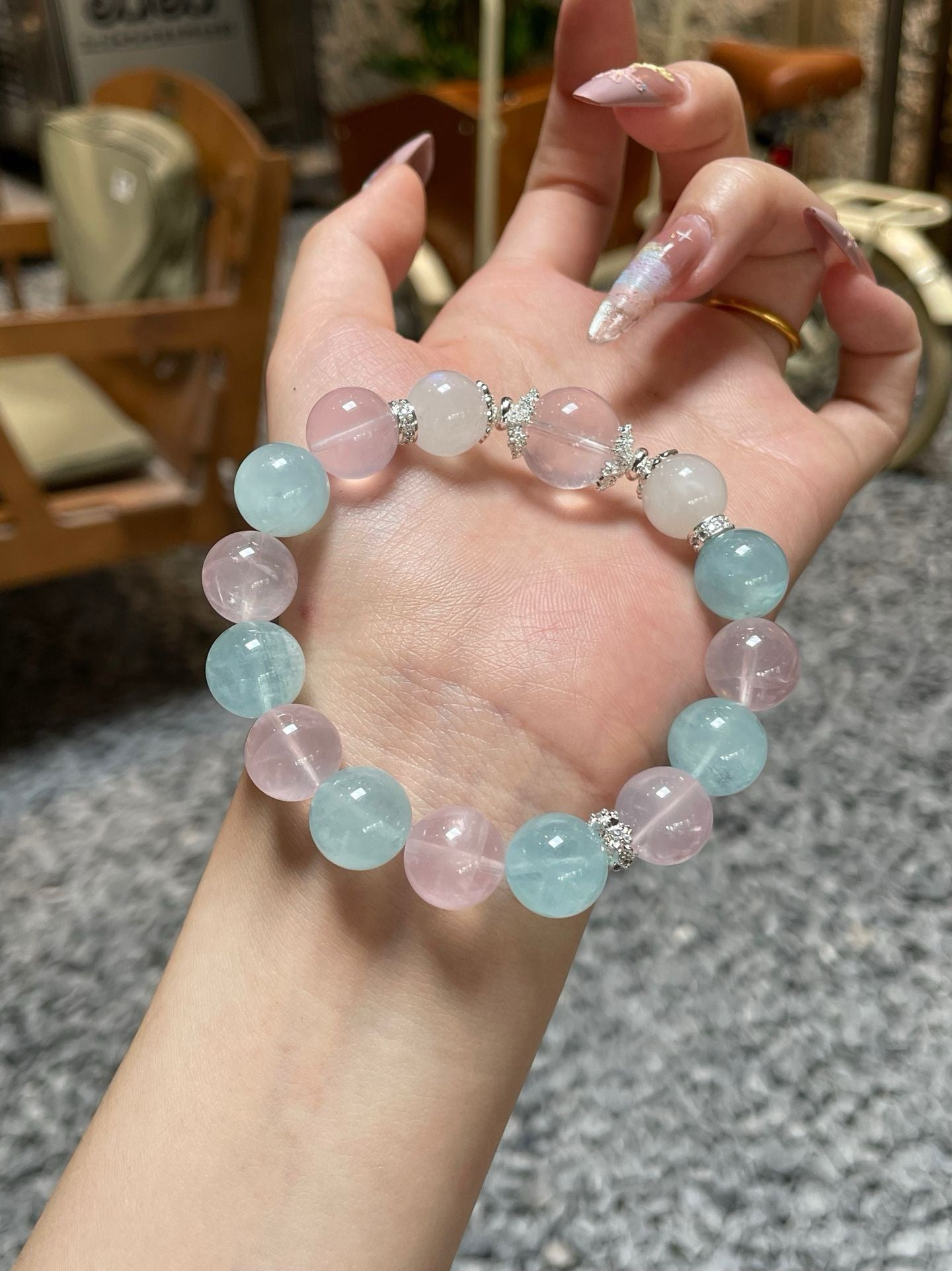 Crystal- 🌊 海藍寶 × 莫粉晶手串｜12mm｜配銅件