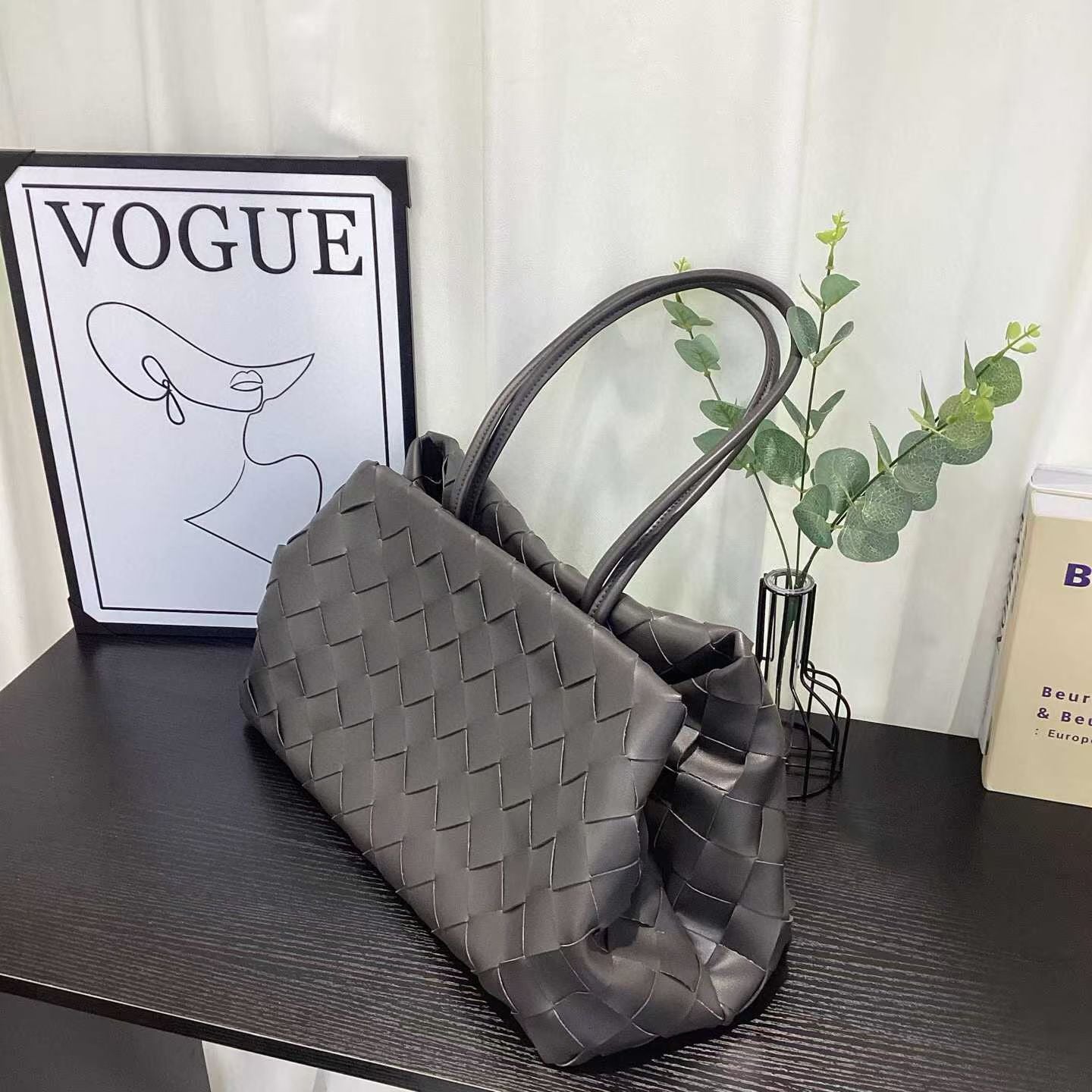 BV collection- Hop bag