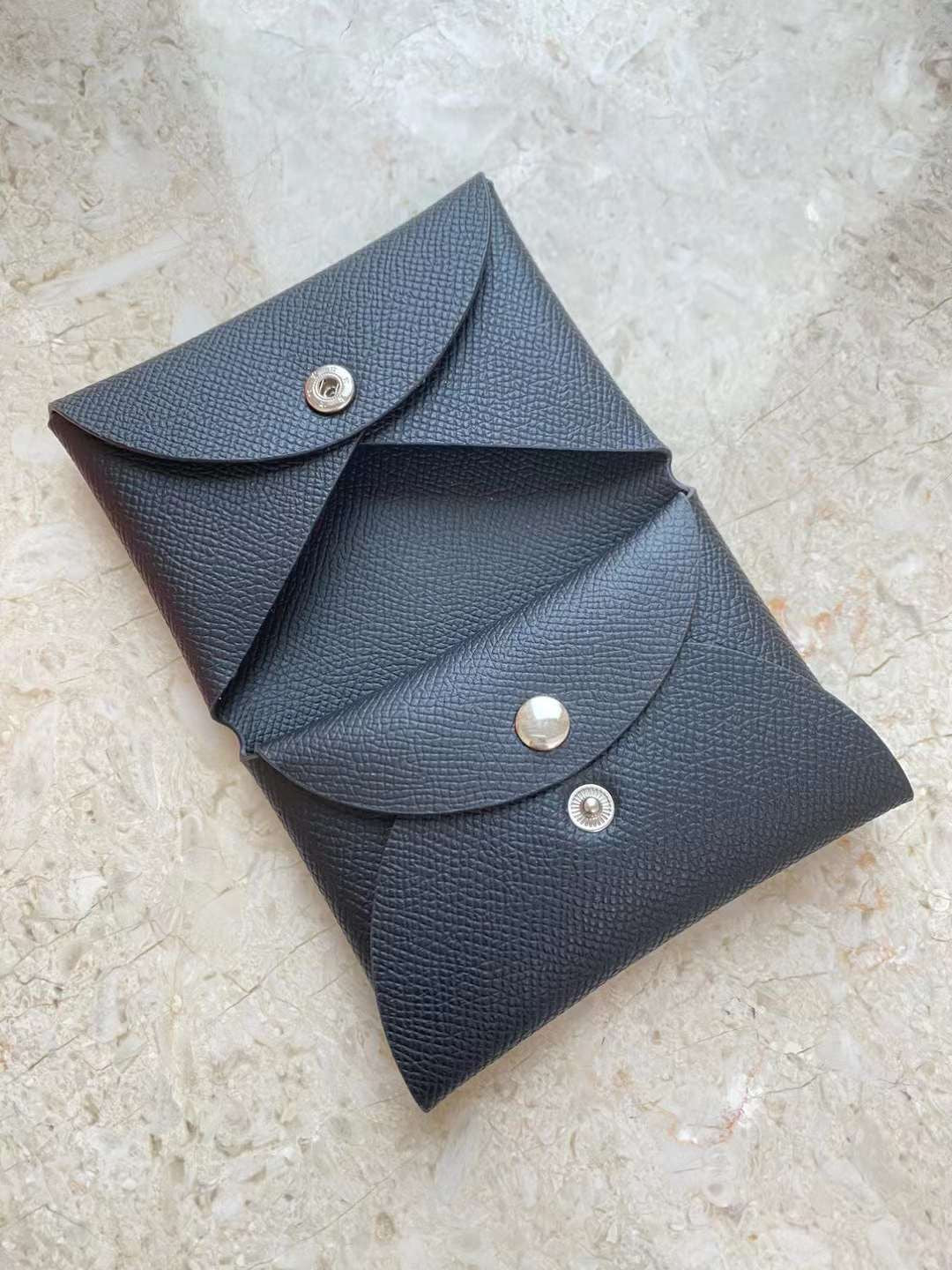 H collection- card holder