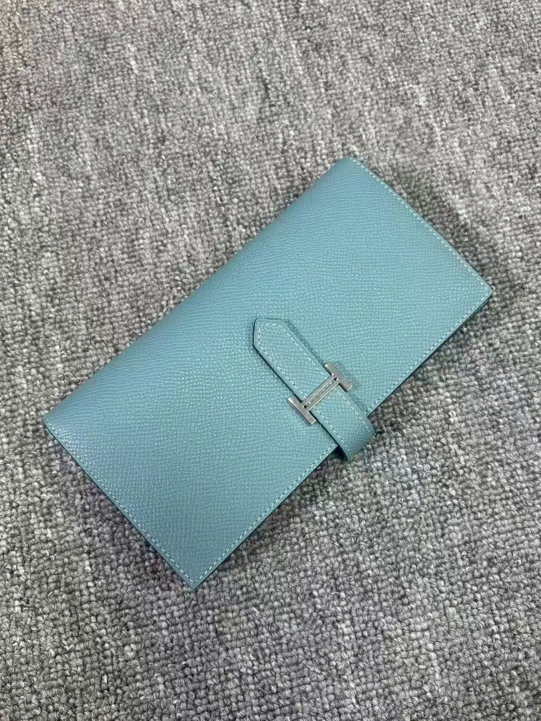 H collection- Long wallet