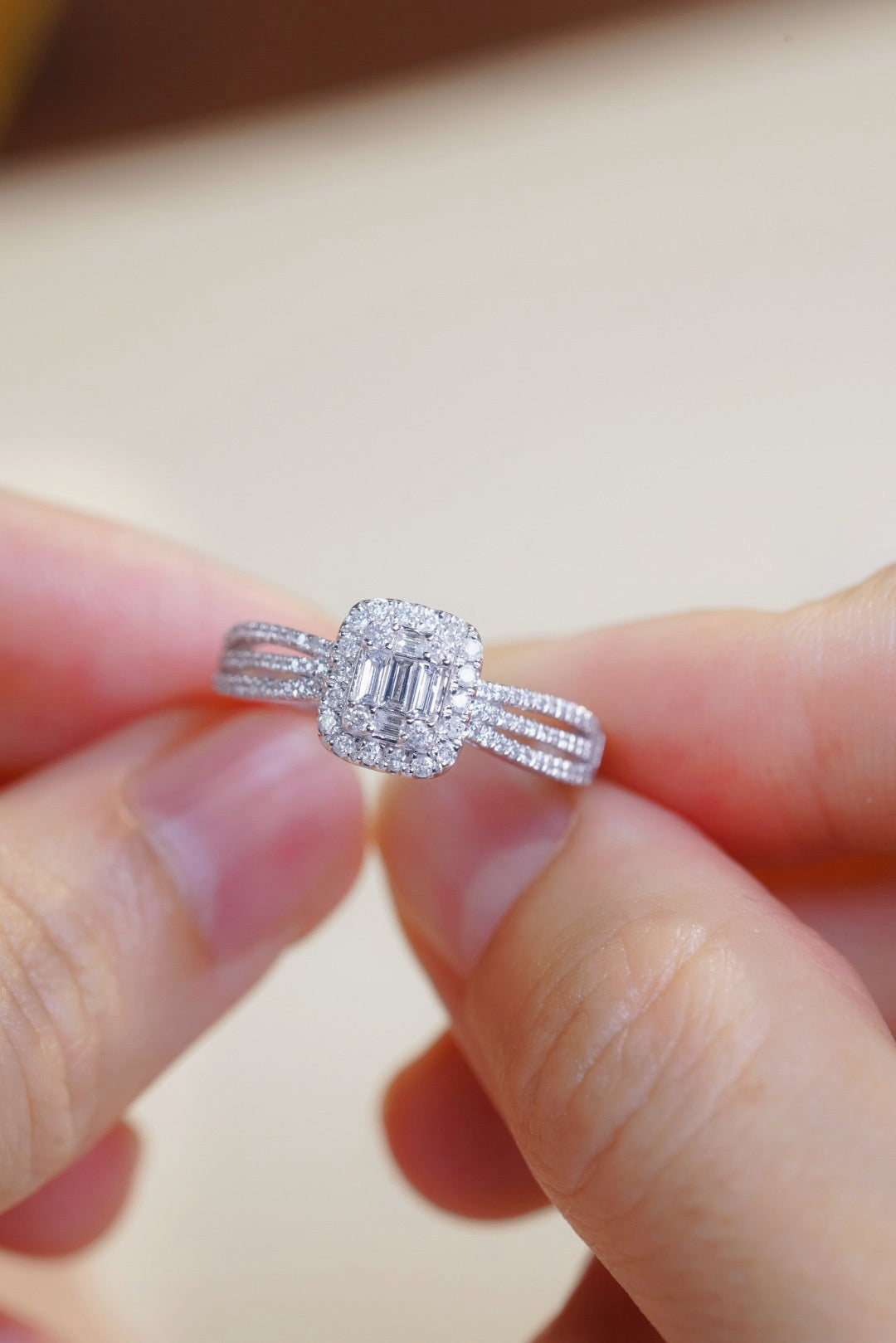 真金真鑽｜ Ring戒子｜鉑金梯方戒指