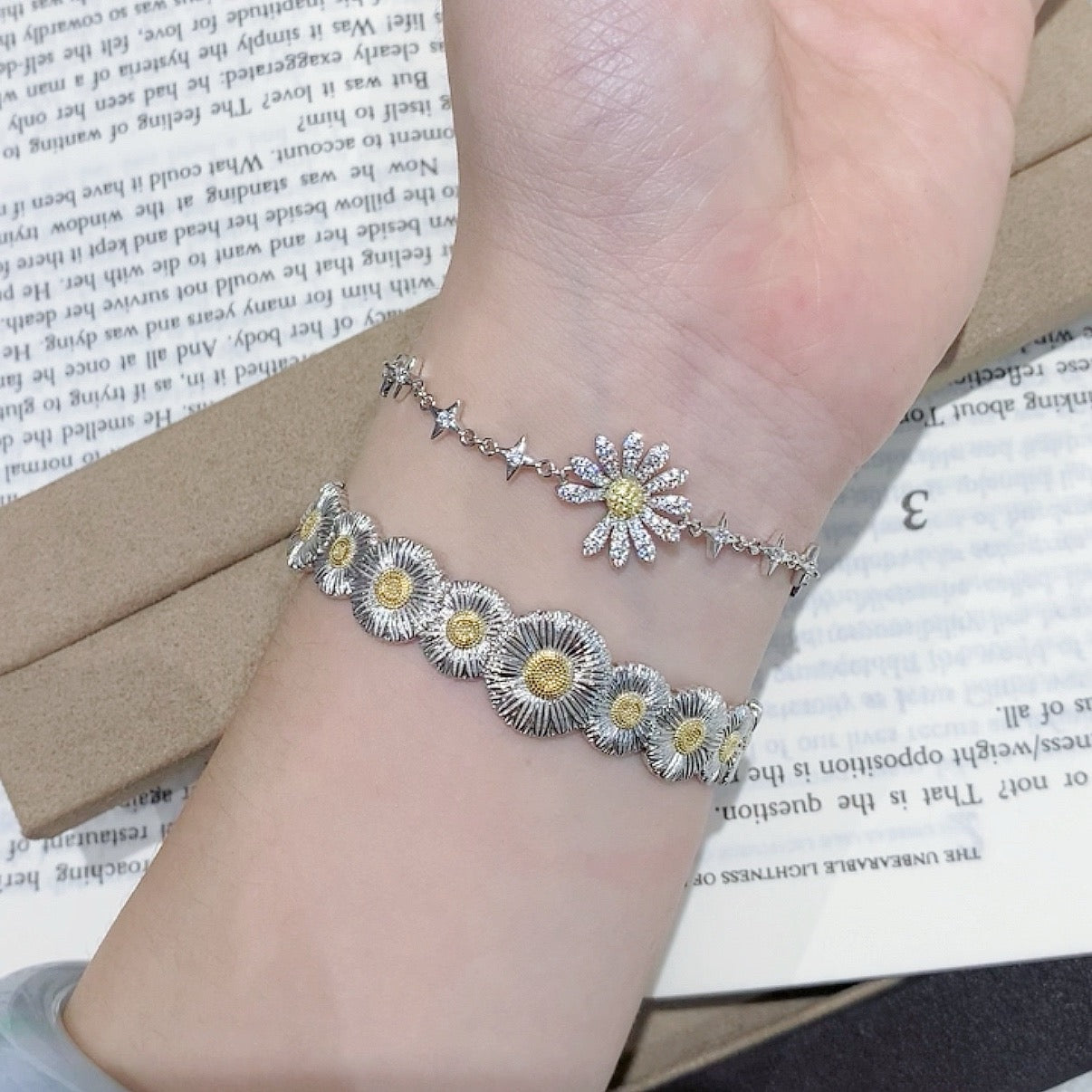 925 Sliver bracelet 菊花鑽石手鍊