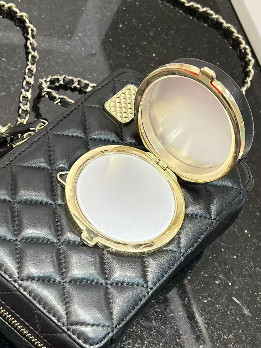 CC style- Camera bag