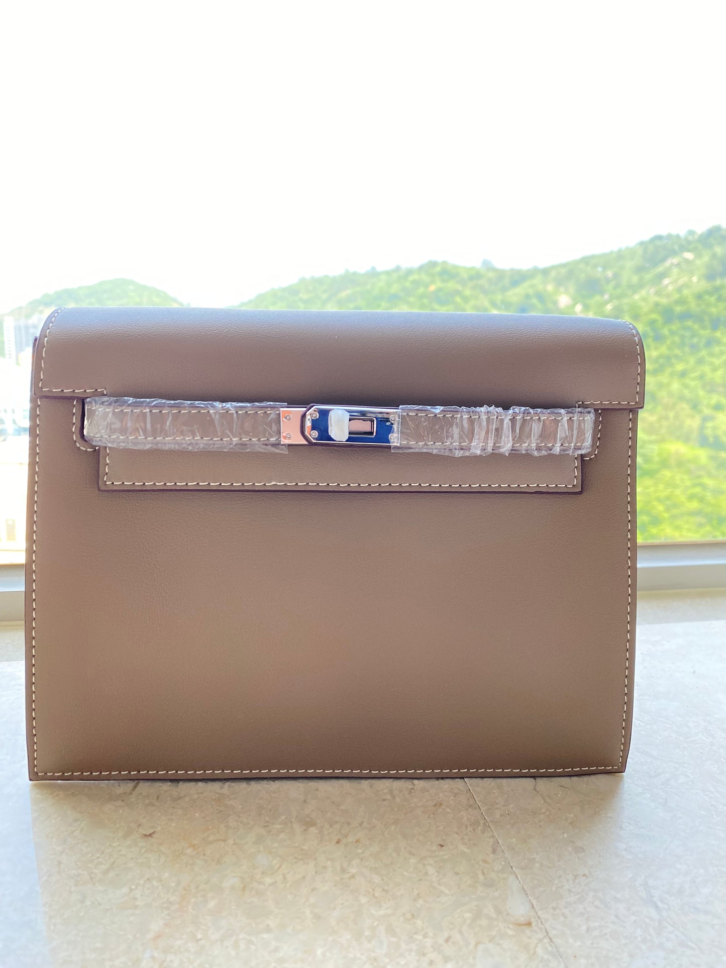 H collection- Dense style