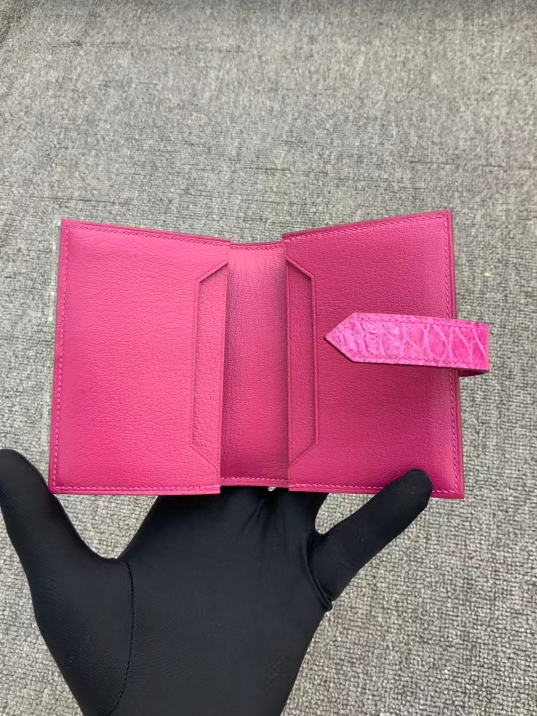 H collection- Handmade card holder