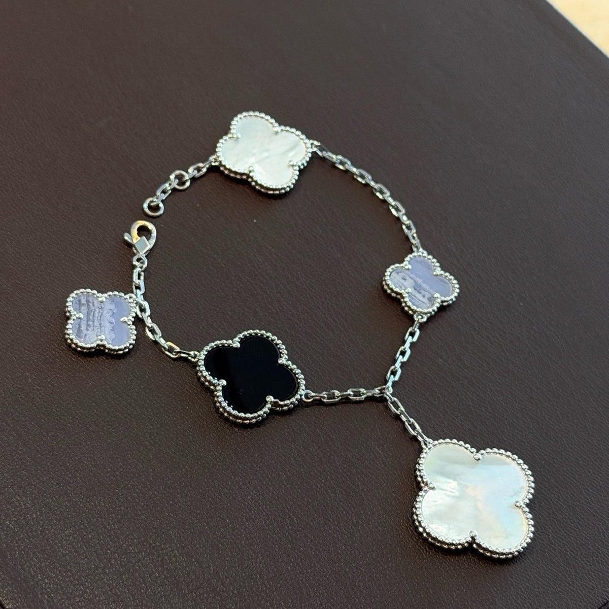 925 Sliver 🌸亂花四葉草手鍊