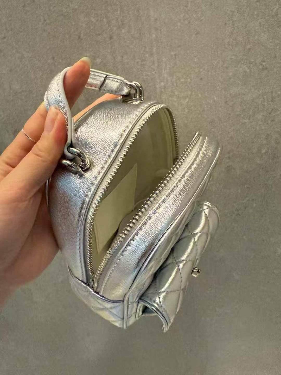 CC style - Leather 小書包 backpack
