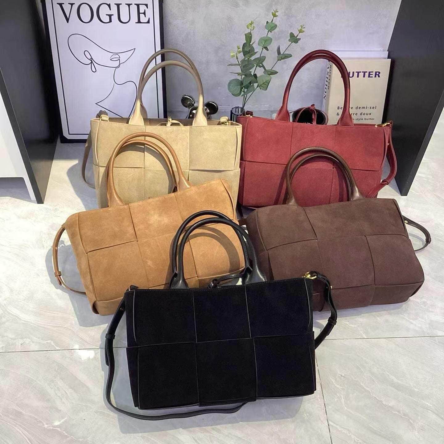 BV collection- Six square Tote