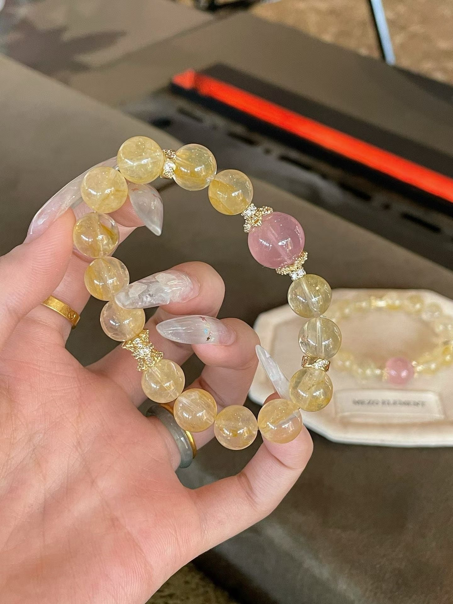 Crystal - 黃膠花➕老礦馬粉