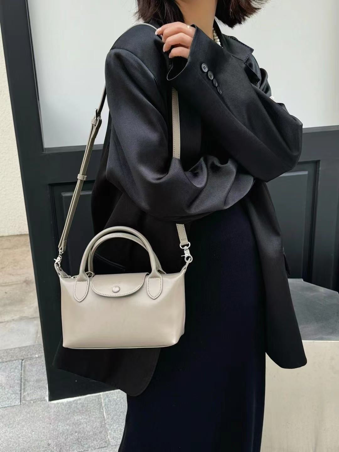Korea product- Leather Dumping bag
