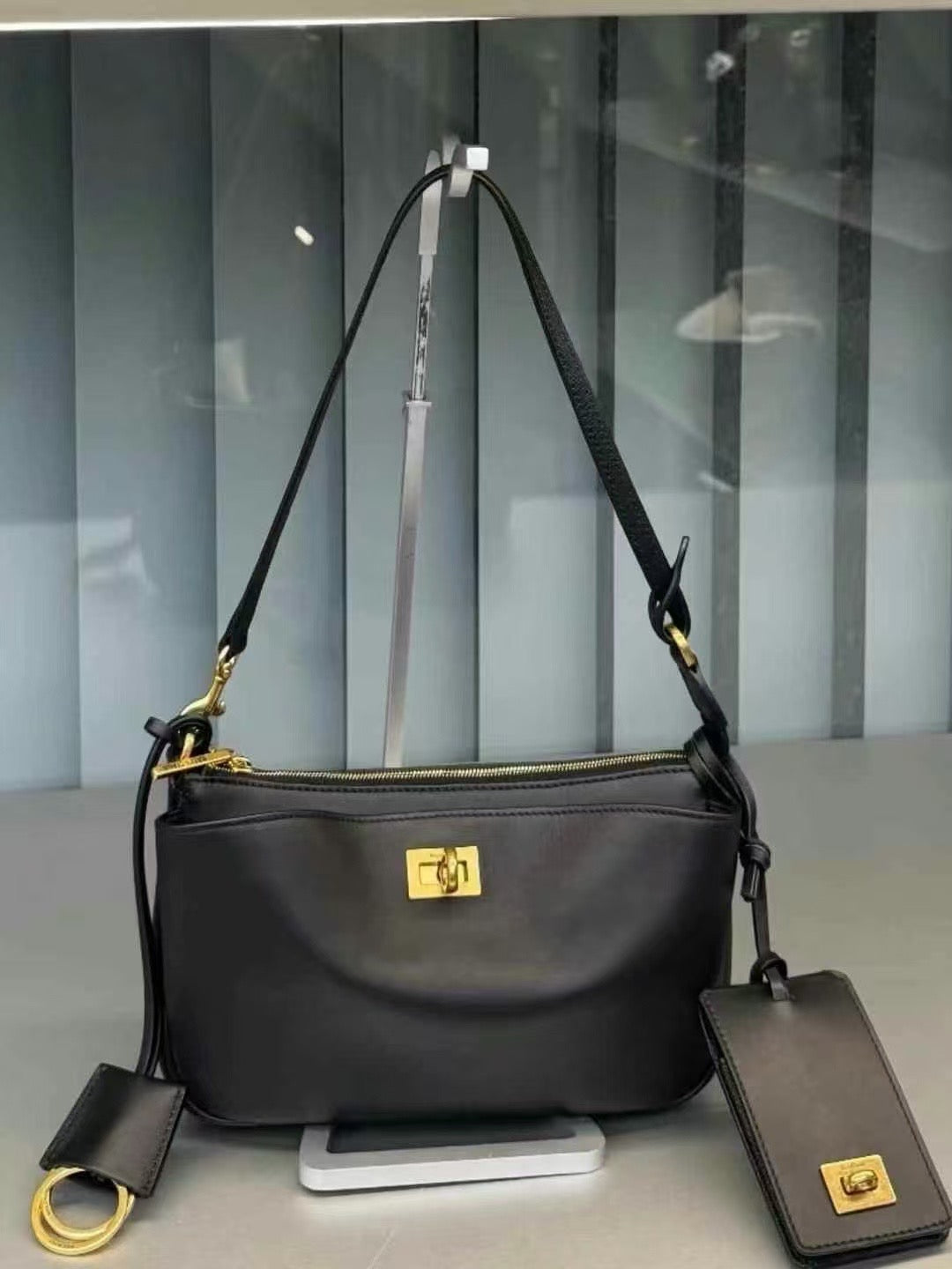 BA collection shoulder bag