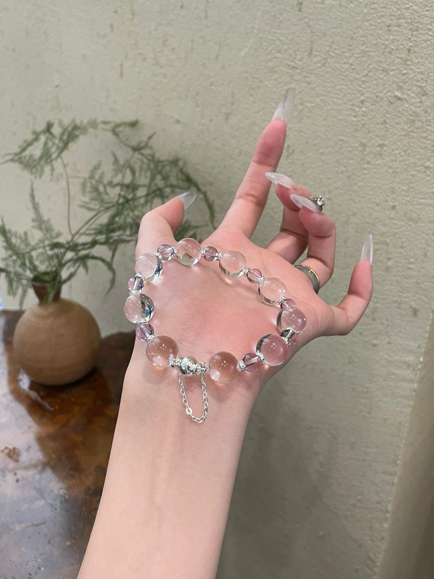 Crystal - 牛鼻孔白水晶/紫阿塞手鍊