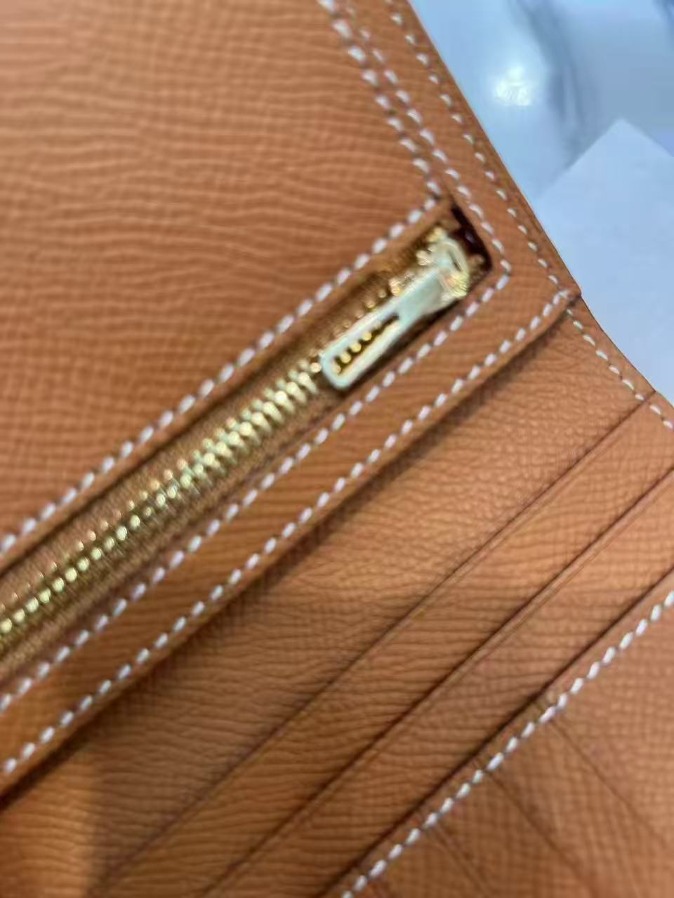 H collection- Short wallet