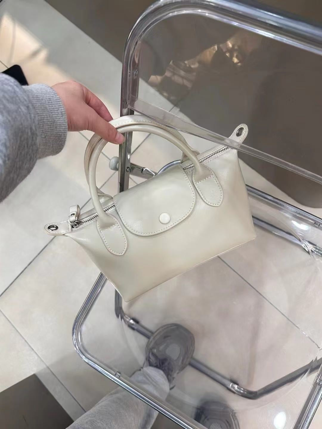 Korea product- Leather Dumping bag