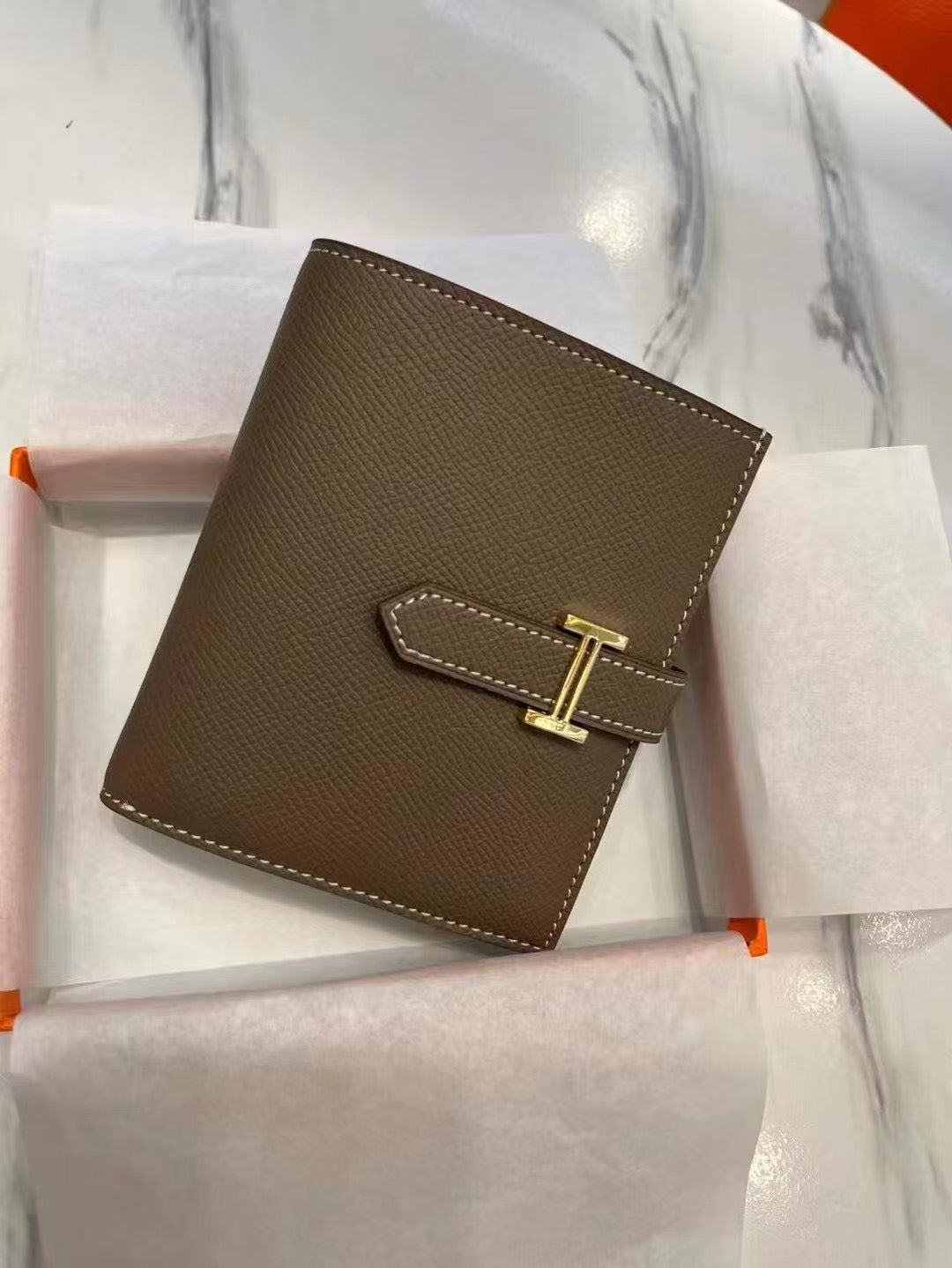 H collection- Short wallet