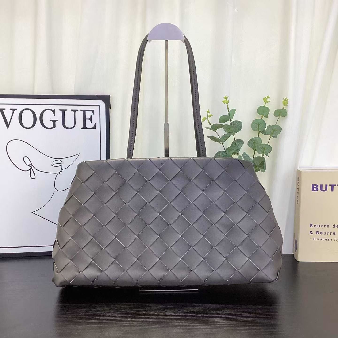 BV collection- Hop bag