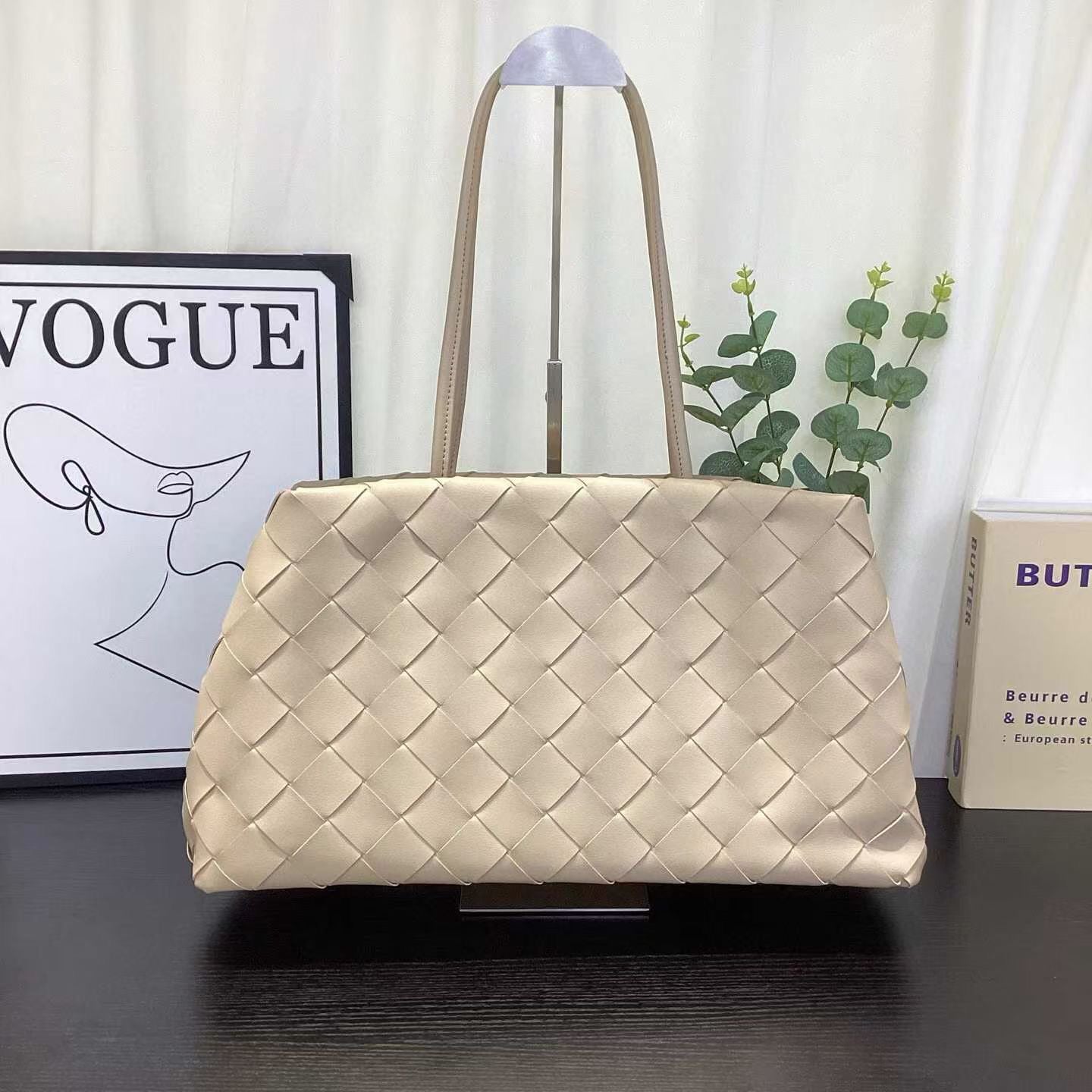 BV collection- Hop bag