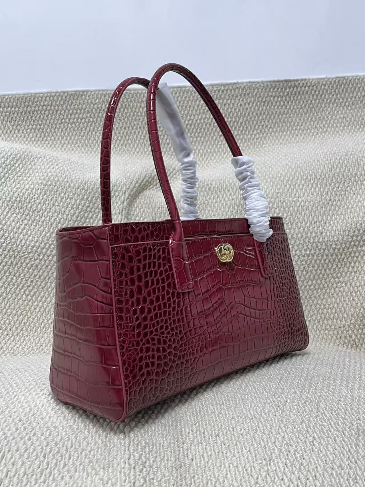 CC Style - Crocodile 🐊 tote