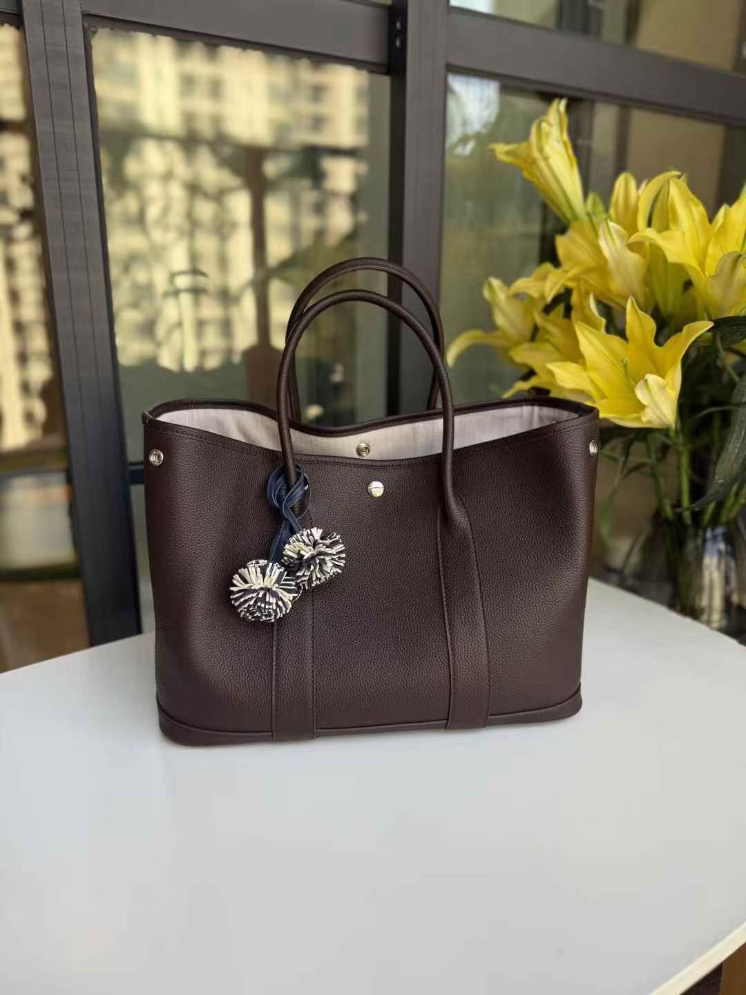 H collection- Leather GP