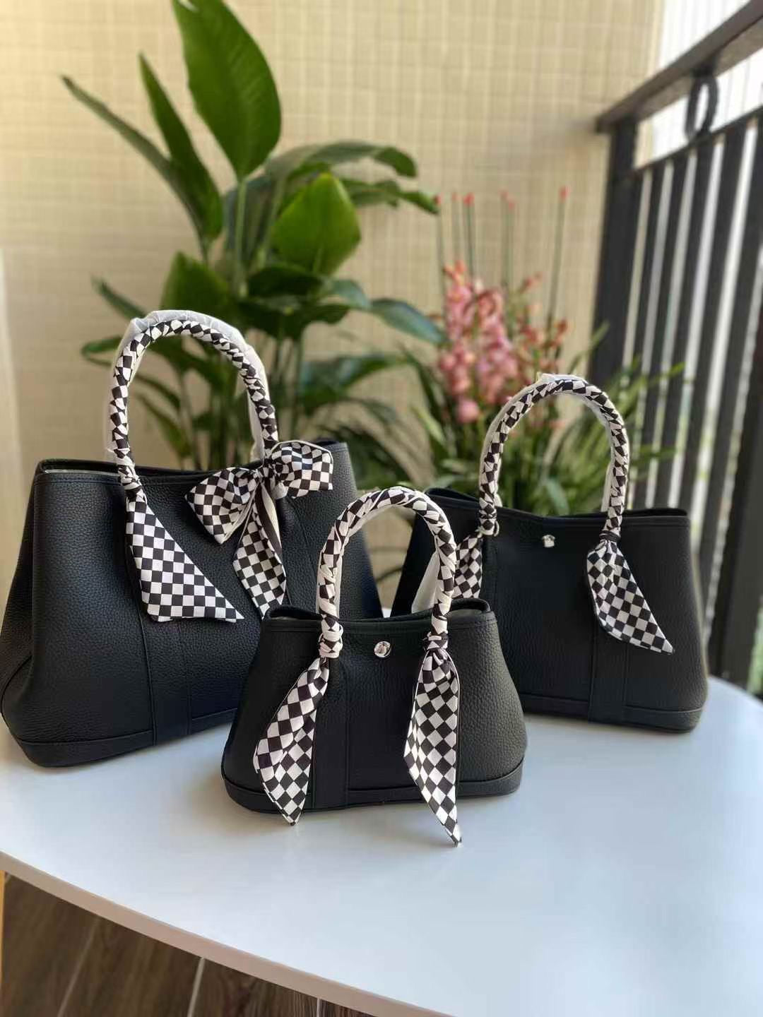 H collection- Leather GP