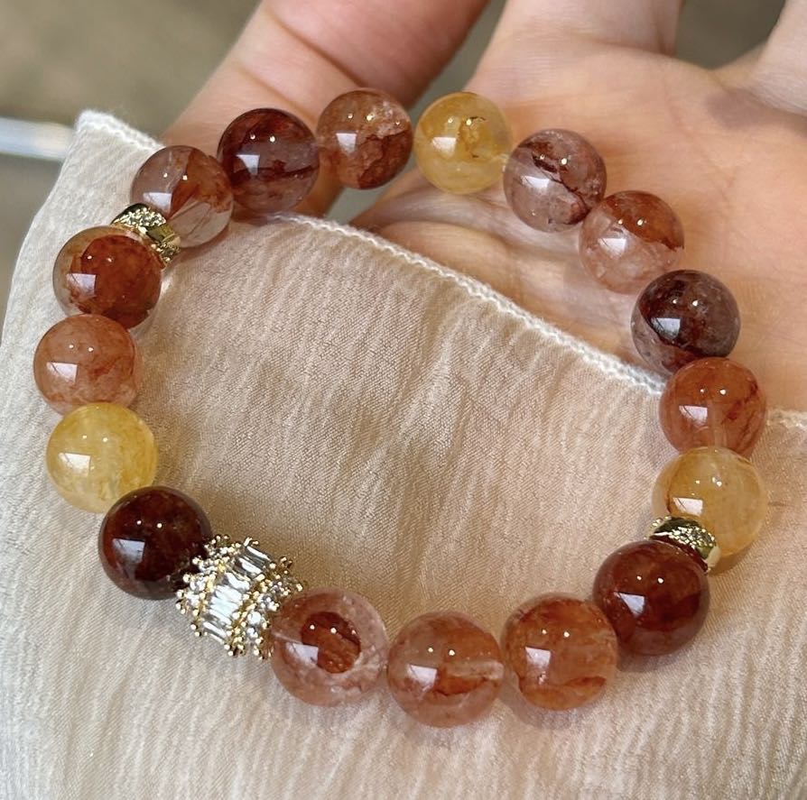 Crystal- 小衆紅膠花手串 約10mm Hematoid Quartz Bracelet 10mm