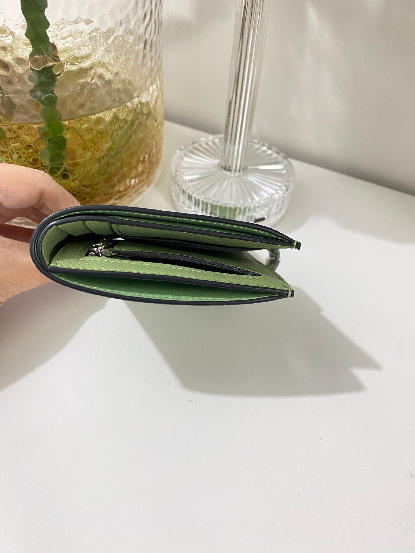 H collection- Short wallet