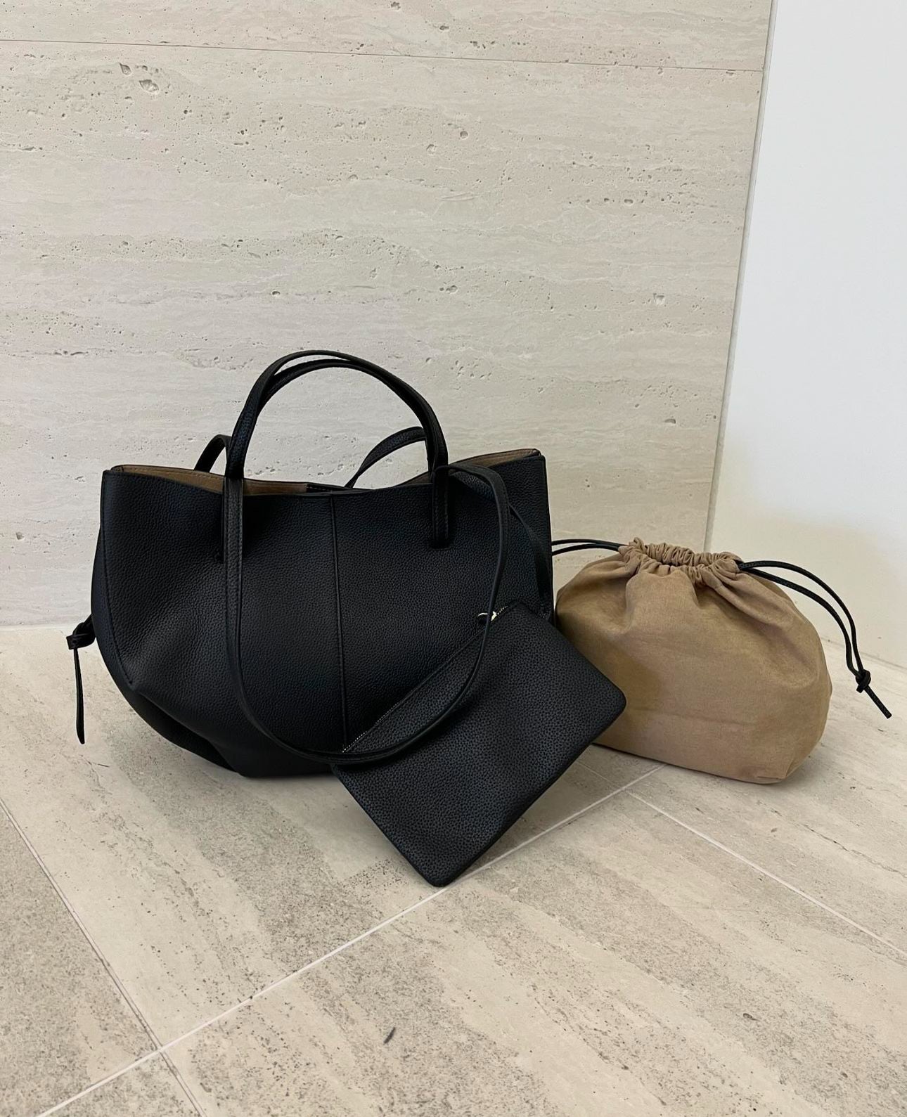 Leather tote