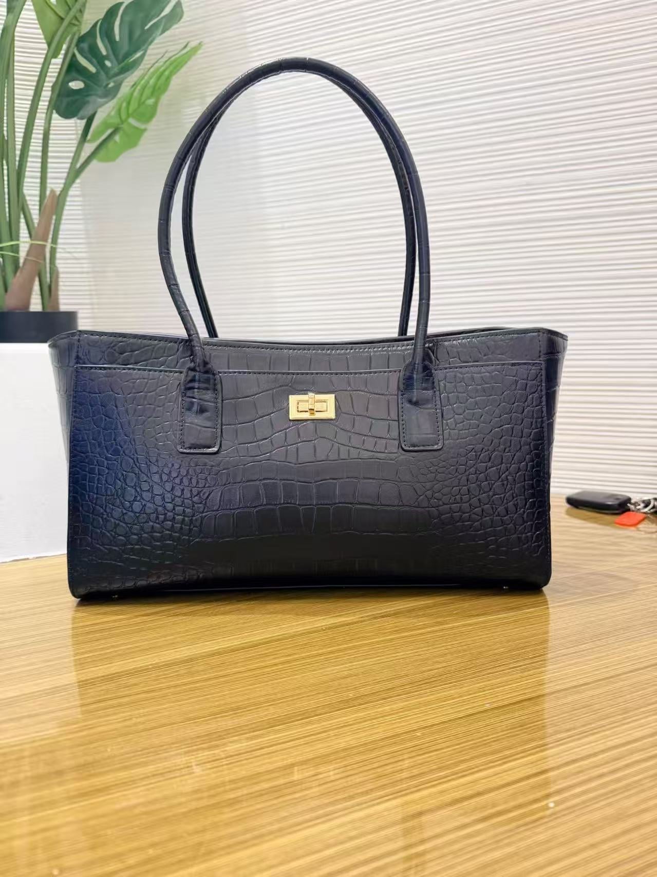 CC Style - Crocodile 🐊 tote